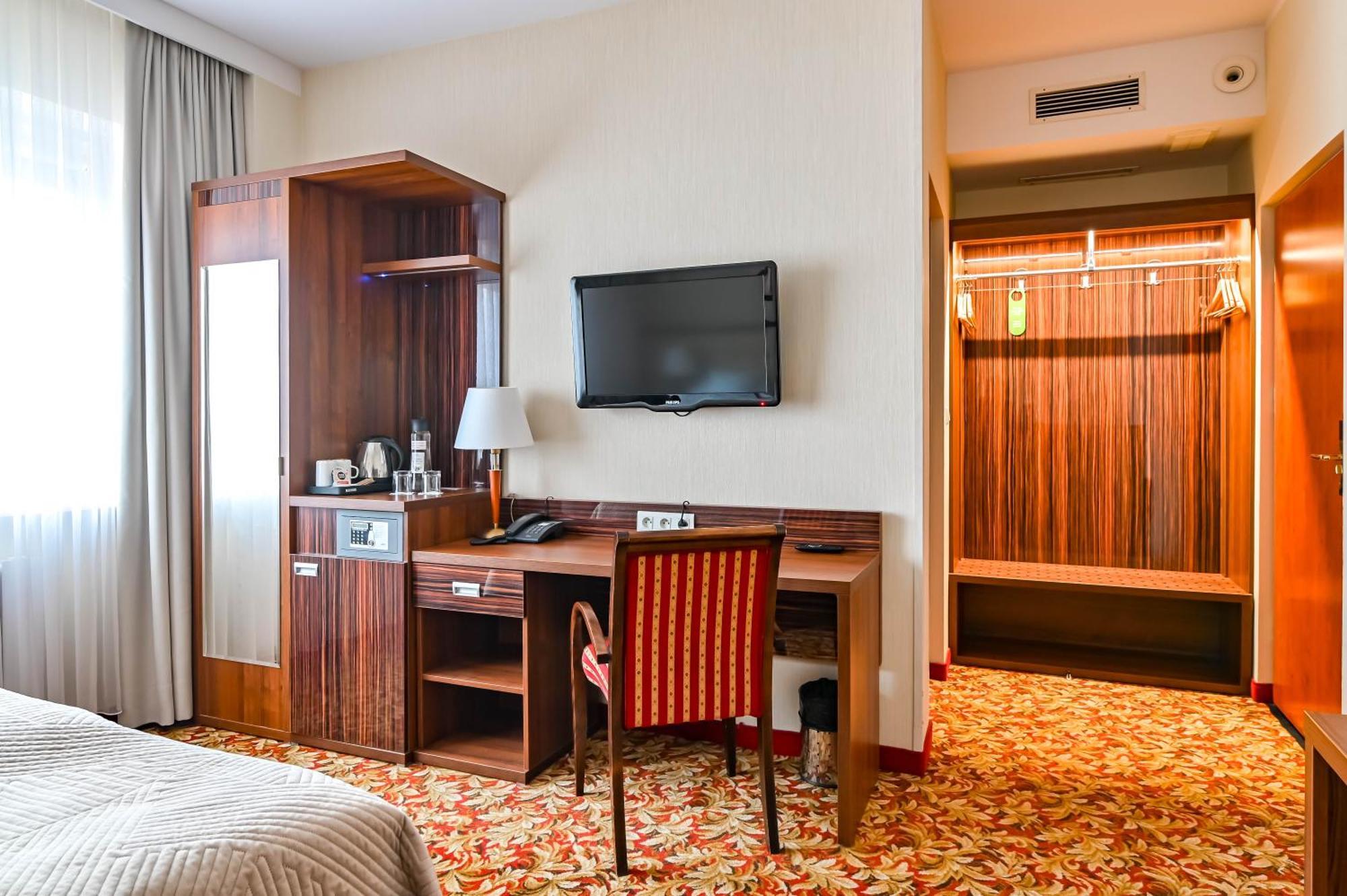 Hotell Faltom Gdynia 4*