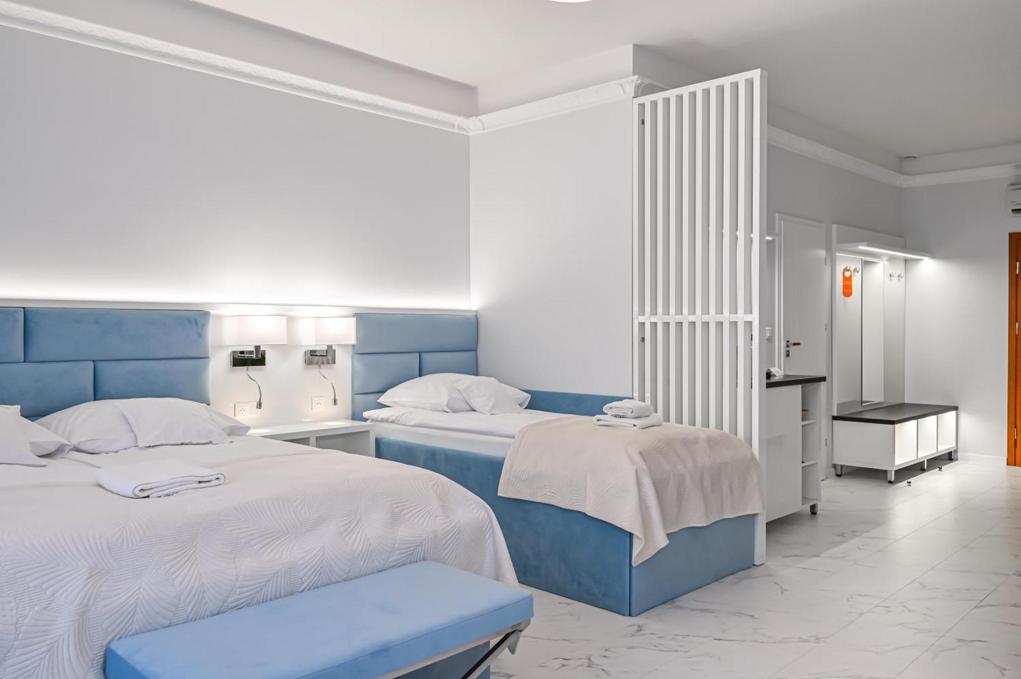 Готель Faltom Gdynia 4*